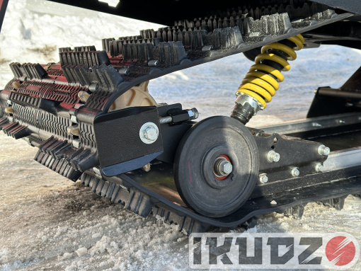 Snowmobile IKUDZO HUNTER 650LS 22 V2