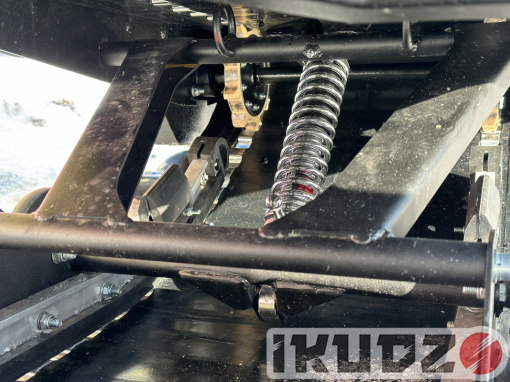 Snowmobile IKUDZO HUNTER 650LS 26 EXPERT V2