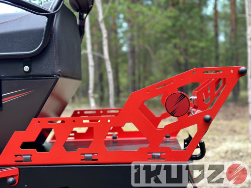 Snowmobile IKUDZO HUNTER 650LK 22 V2