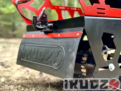 Snowmobile IKUDZO HUNTER 650LK 22 V2