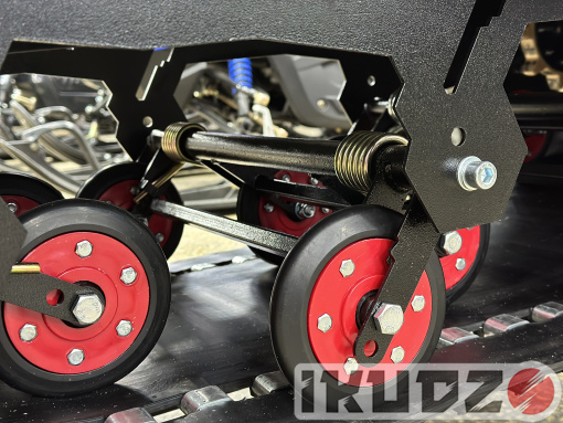 Snowmobile IKUDZO HUNTER 650LK 30 EXPERT V2