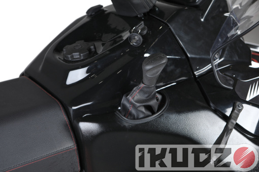 Snowmobile IKUDZO HUNTER 650LK 22 V2