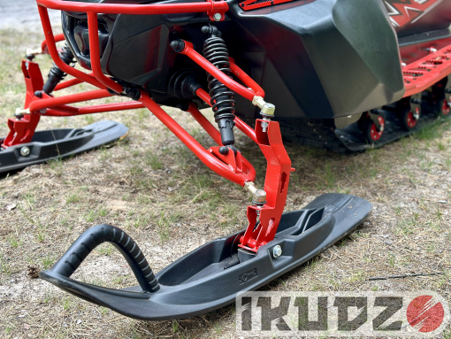 Snowmobile IKUDZO HUNTER 600LK 20 V2