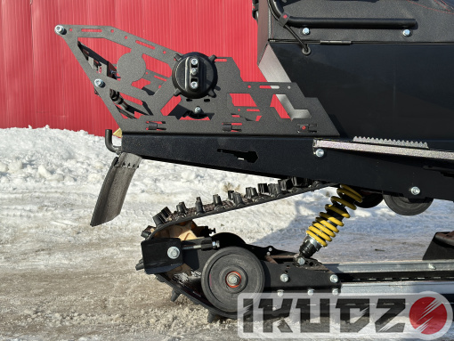 Snowmobile IKUDZO HUNTER 650LS 22 V2