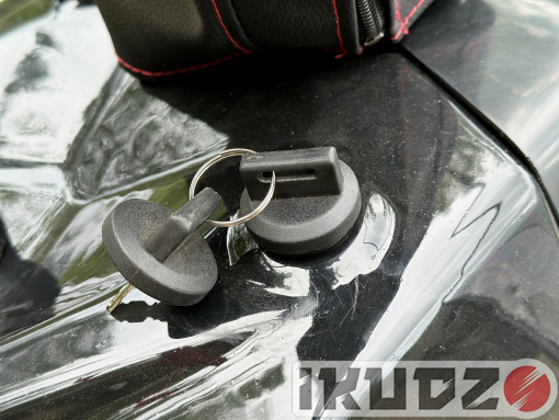 Snowmobile IKUDZO HUNTER 650LK 22 V2
