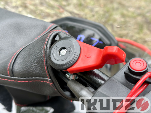 Snowmobile IKUDZO HUNTER 650LK 22 V2