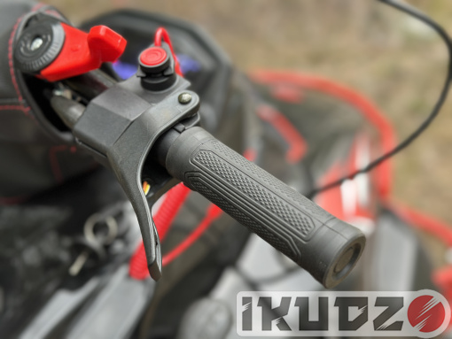 Snowmobile IKUDZO HUNTER 650LK 22 V2