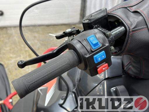 Snowmobile IKUDZO HUNTER 650LK 30 EXPERT V2