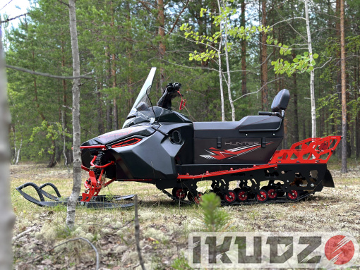 Snowmobile IKUDZO HUNTER 650LK 22 V2
